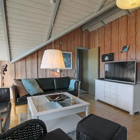 Holiday home Andrina - 200m From The Sea In Nw Jutland By Interhome